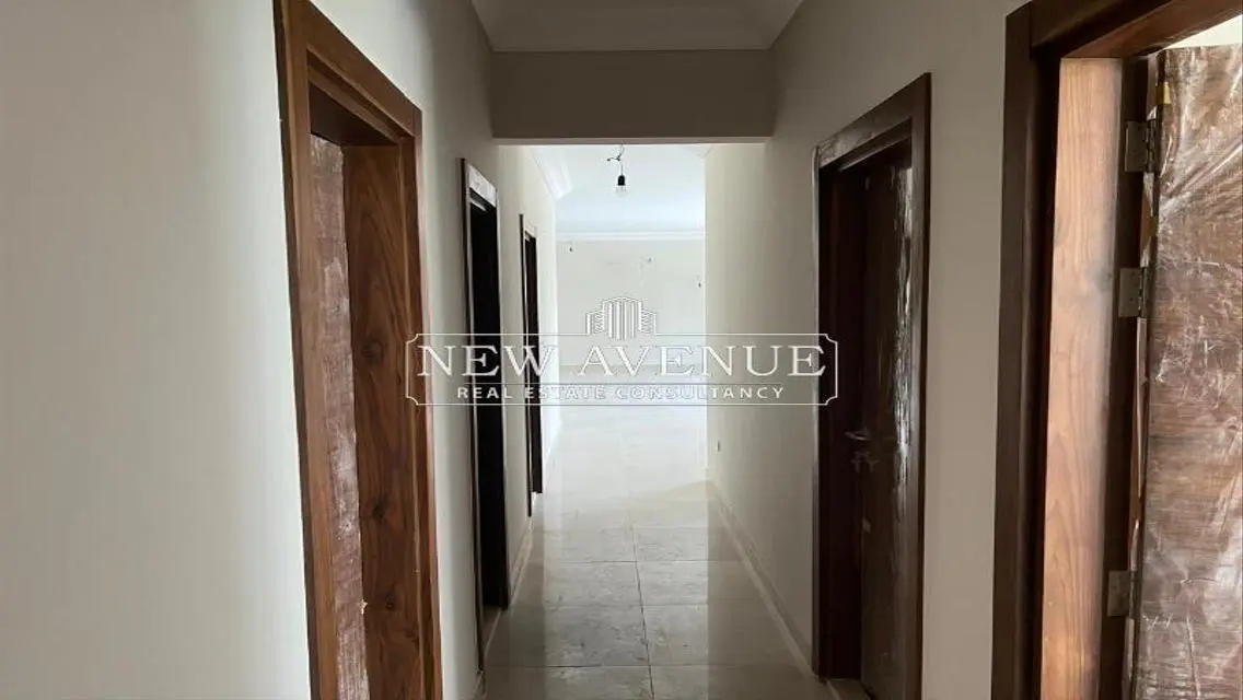 Luxurious 3-Bedroom Apartment with Stunning View