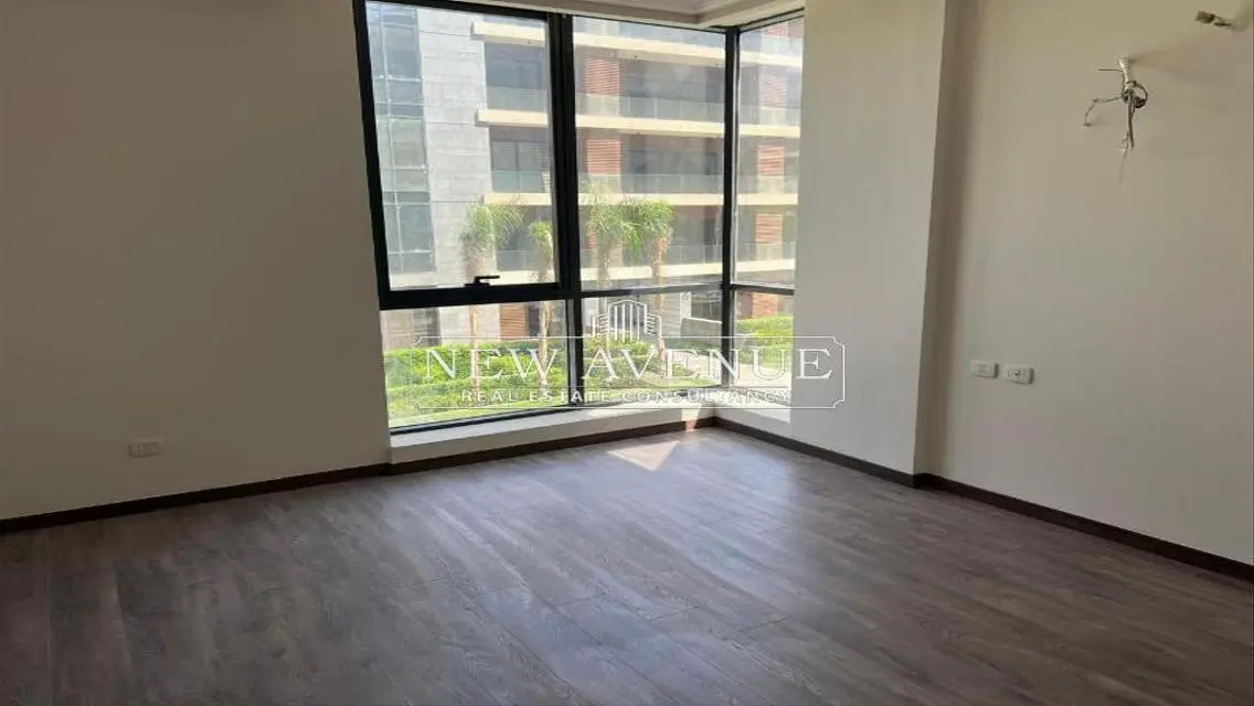 Luxurious 3-Bedroom Apartment with Stunning View