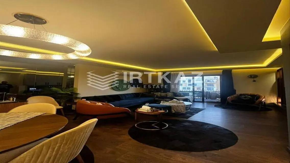 Stunning Apartment for Sale - 156 sqm