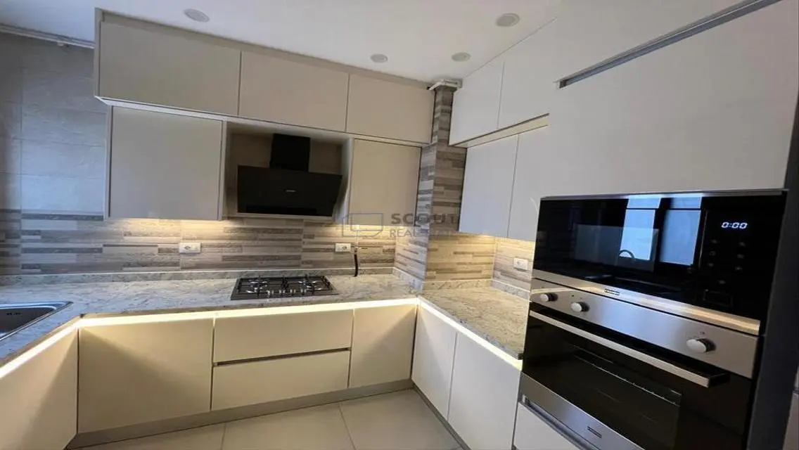 Stunning Apartment for Sale with Excellent Amenities in a Vibrant Area