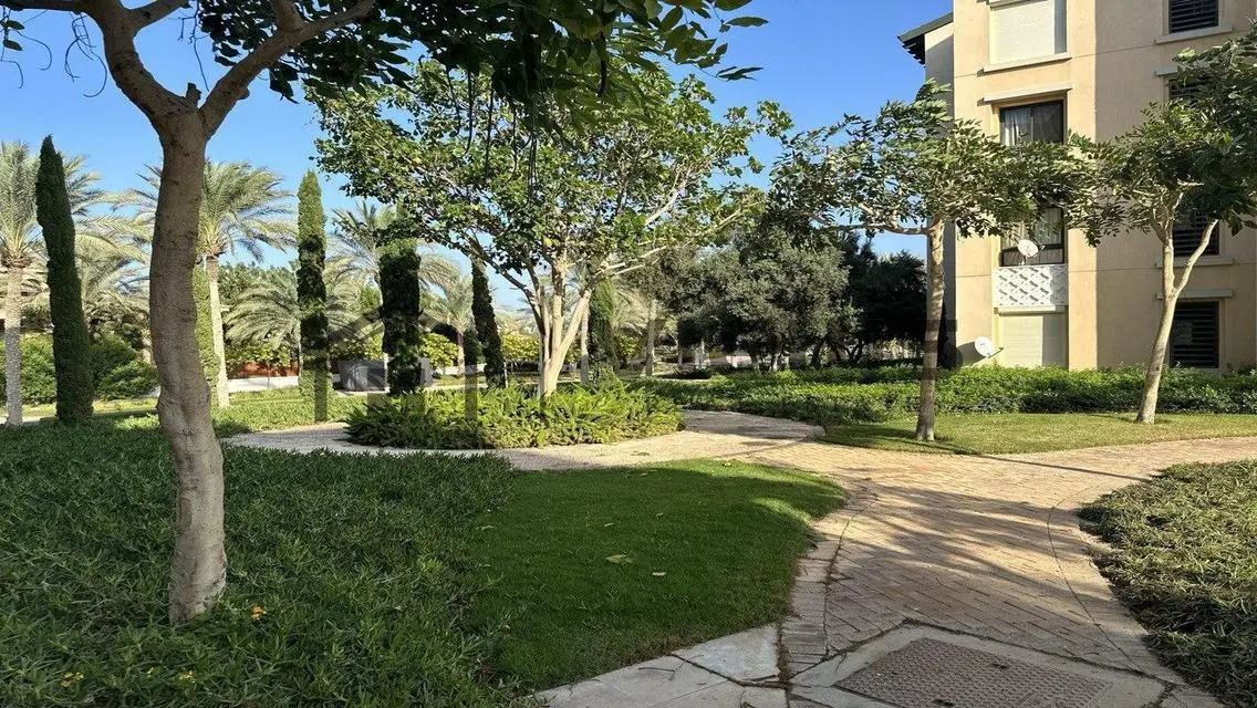 فيلا فاخرة للبيع في ماراسي