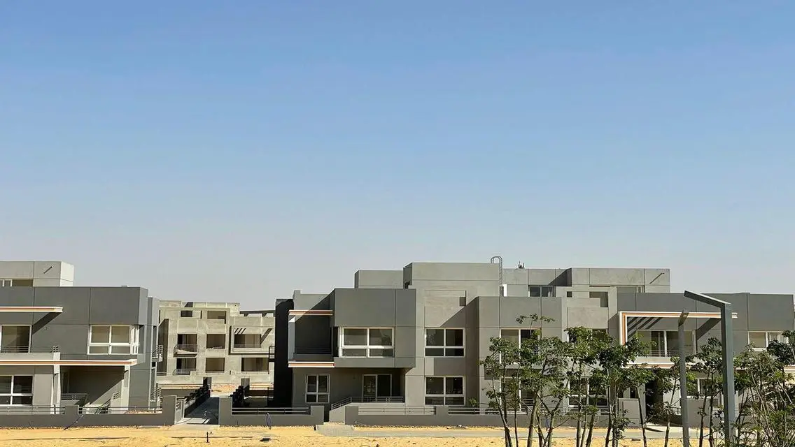شقة فاخرة بمساحة واسعة وبسعر مغري