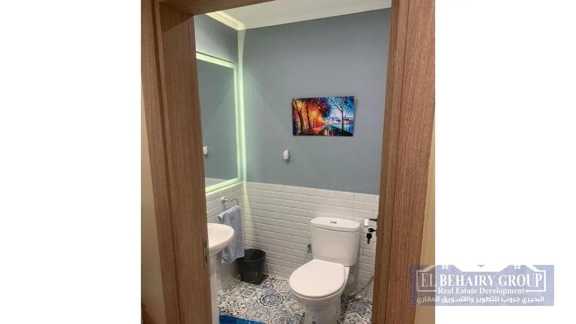 Luxury 3-Bedroom Apartment with Private Balcony and Garden