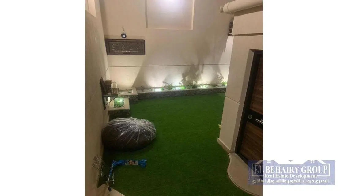 Luxury 3-Bedroom Apartment with Private Balcony and Garden