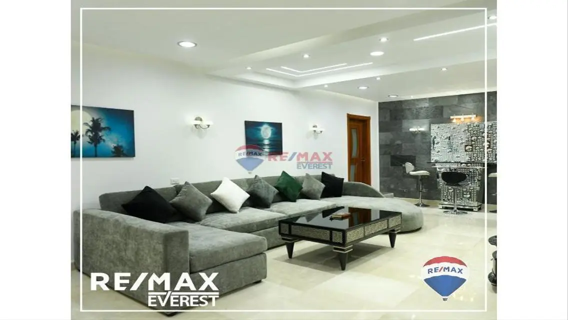Luxurious 500 Sq.M Apartment in the Heart of the City