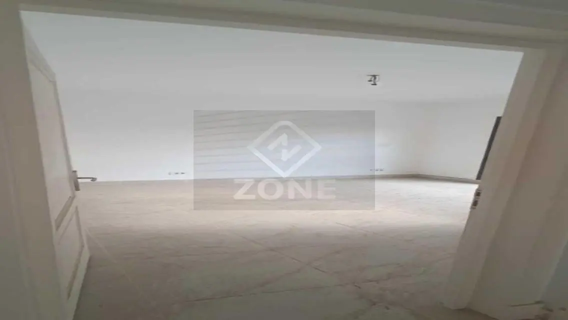 Luxury Apartment for Sale in B15-178