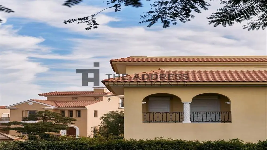 Stunning Villa for Sale in District 5 with Spacious Area