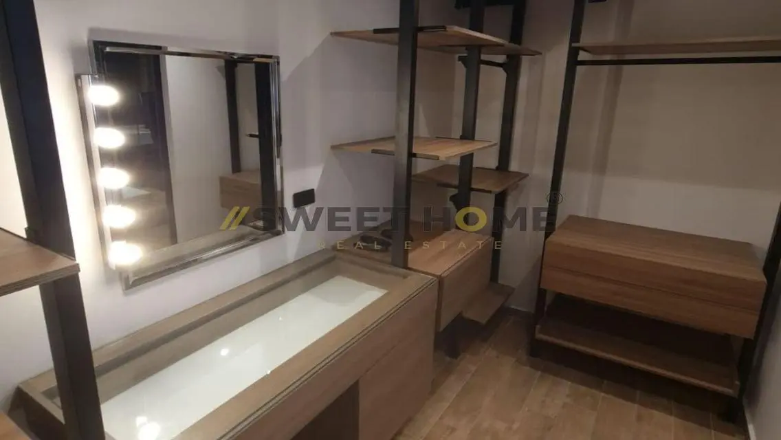 Apartment for Sale in 215 with Central AC and Balcony
