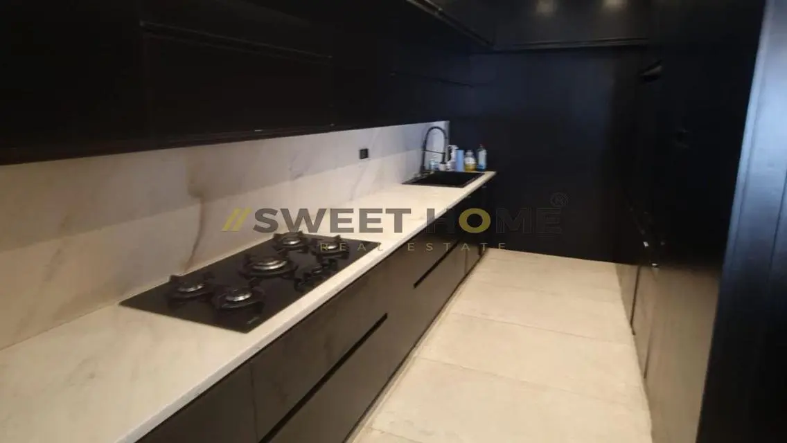 Apartment for Sale in 215 with Central AC and Balcony