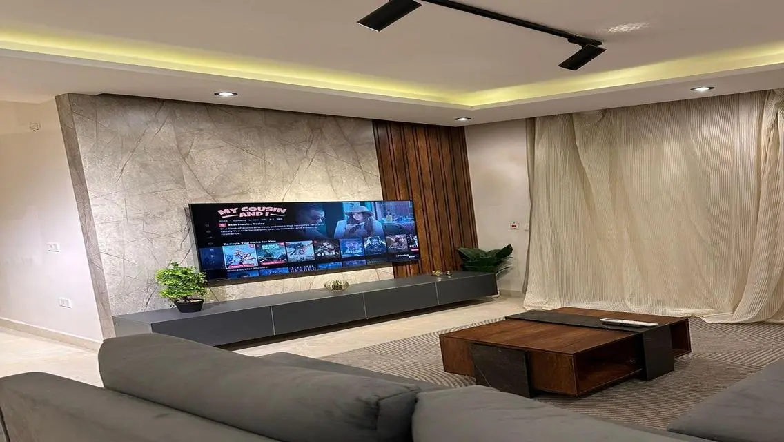 Exclusive Offer in B7 - Luxurious Apartment with Amazing Amenities