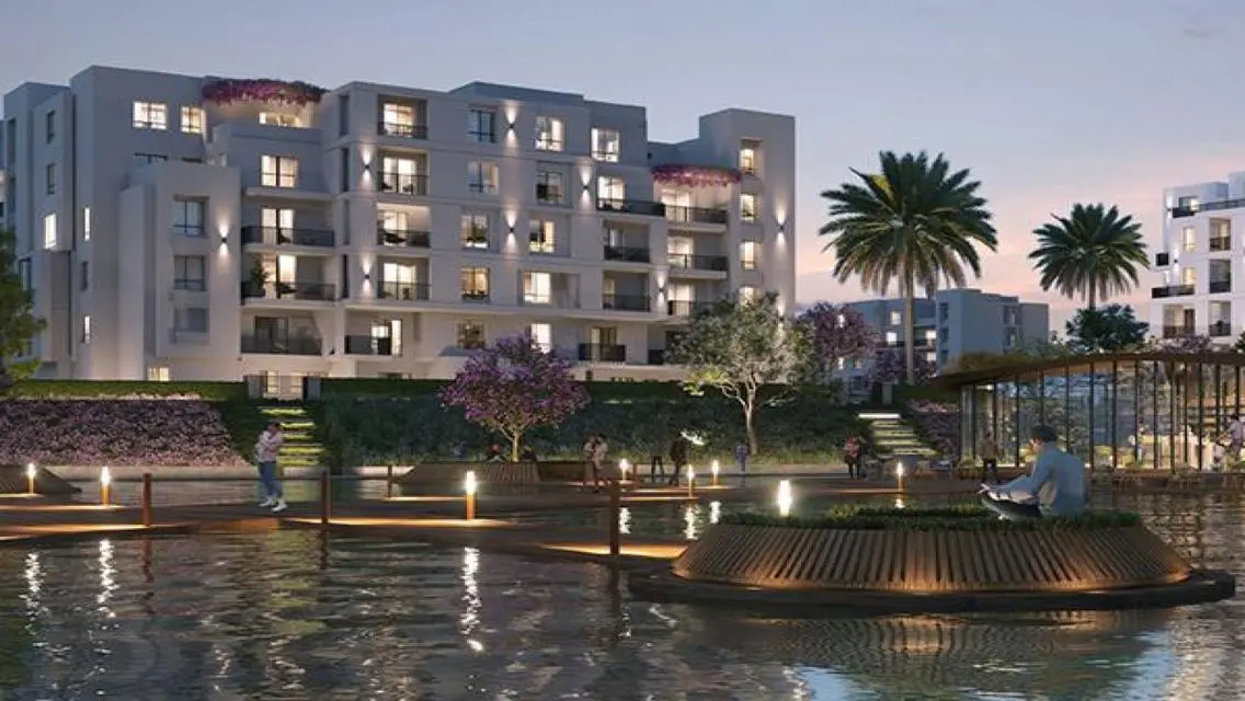 Luxury Apartment with 275 sqm Featuring Balcony and Security Guard