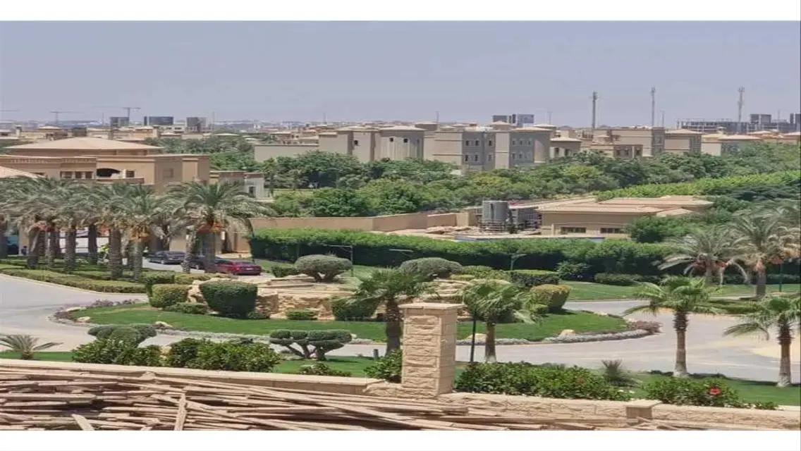 إقامة حجرية أنيقة في موقع متميز