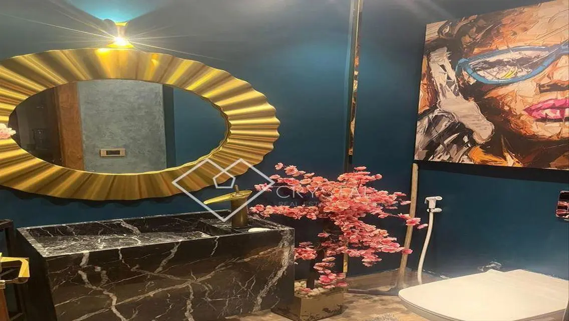 Luxurious Apartment with Private Garden in Prime Location