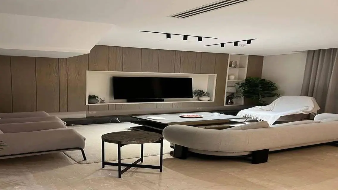 Fifth Square - Luxury Apartment for Sale