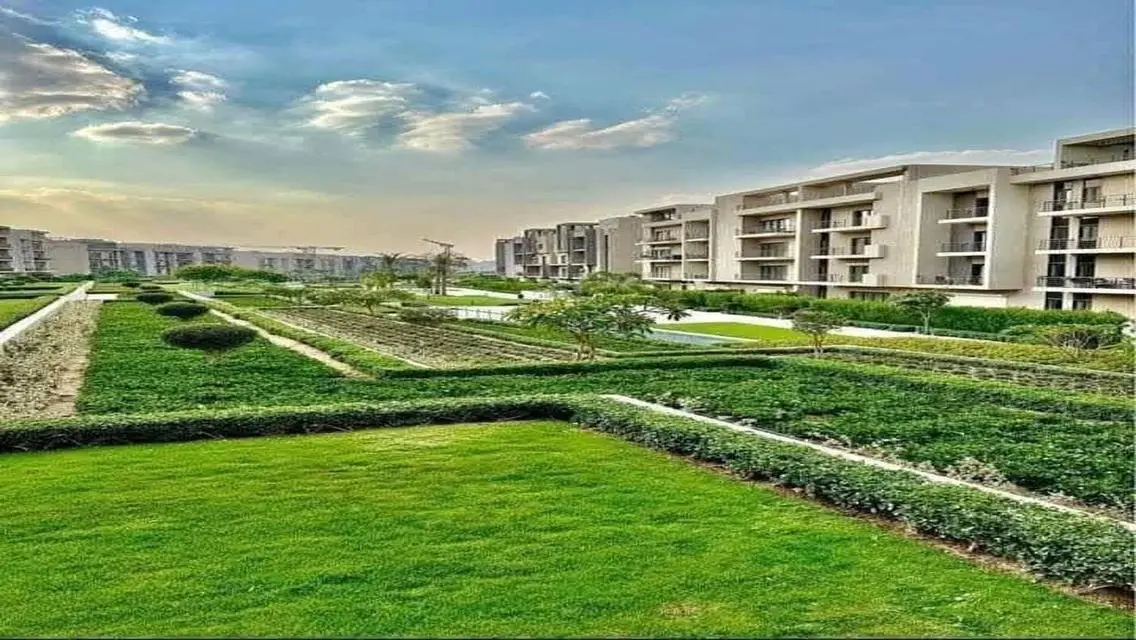 Fifth Square - Luxury Apartment for Sale