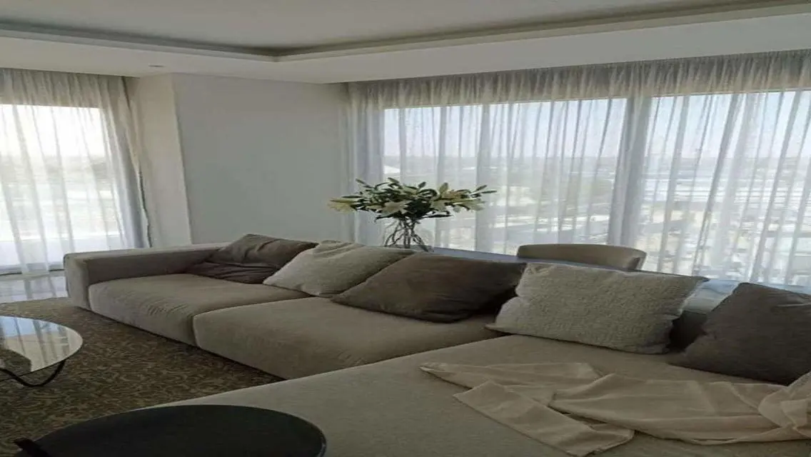 Luxury Villa for Sale in Modern Design at Aura