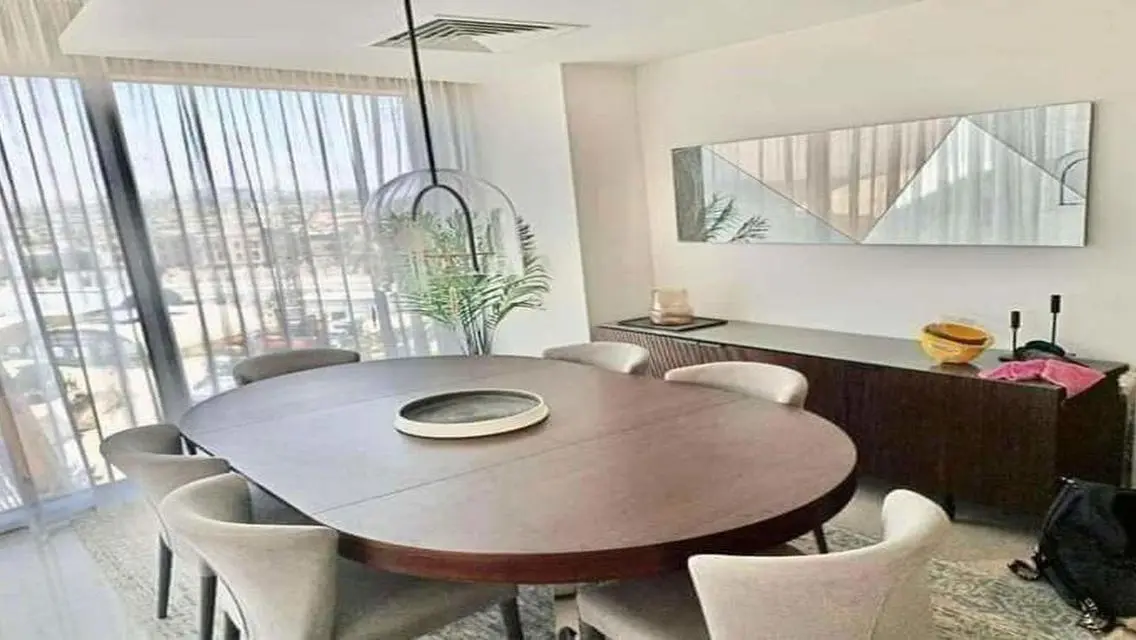 Luxury Villa for Sale in Modern Design at Aura