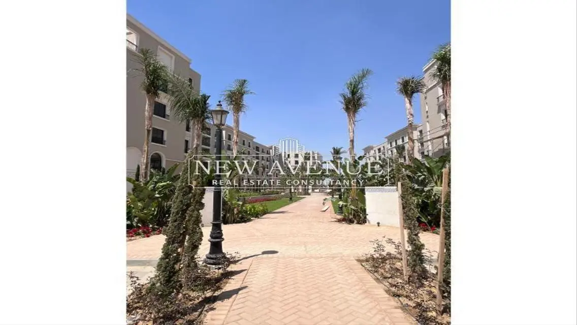 Luxury Apartment in Village West with Stunning View