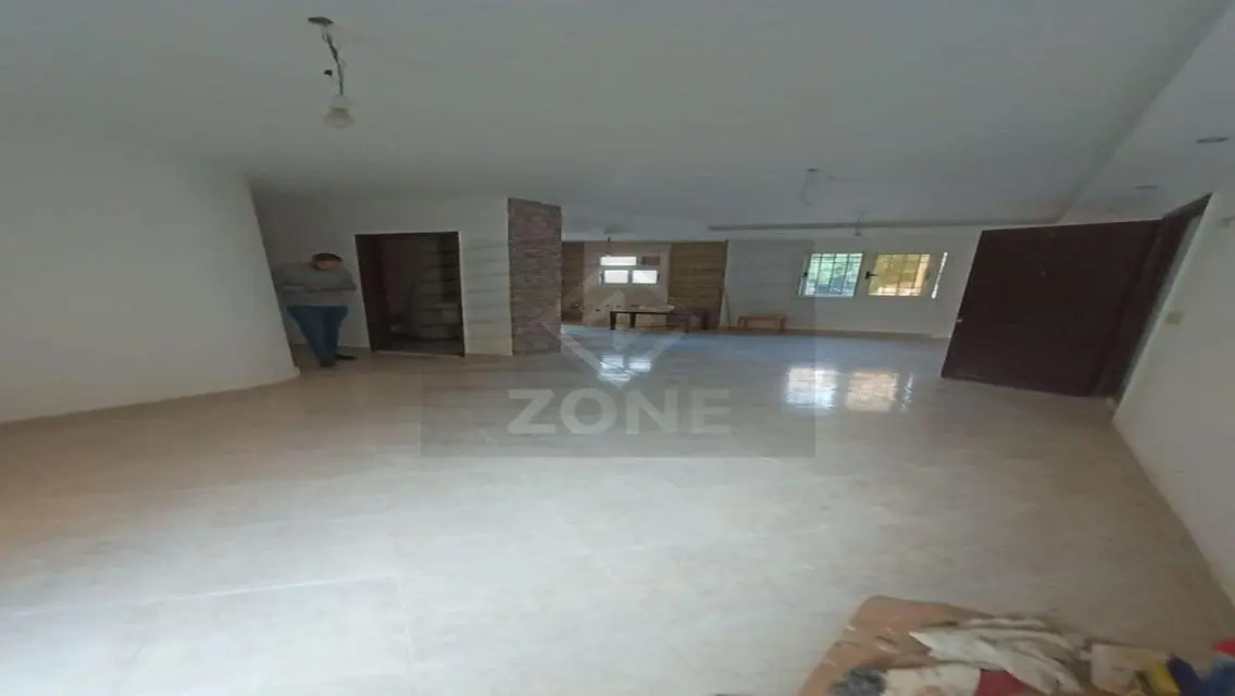Luxury Apartment for Sale in Zone 215