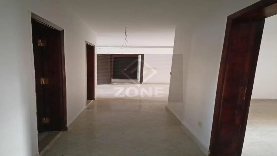 Luxury Apartment for Sale in Zone 215