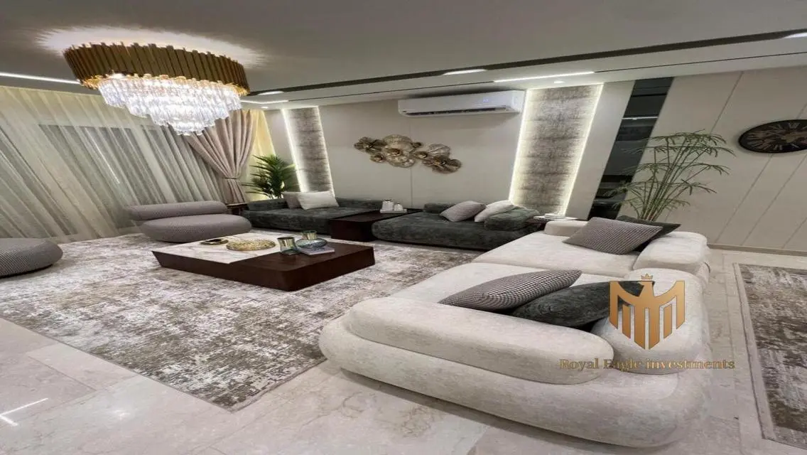 Luxurious Apartment for Sale with Central Air Conditioning and Stunning View