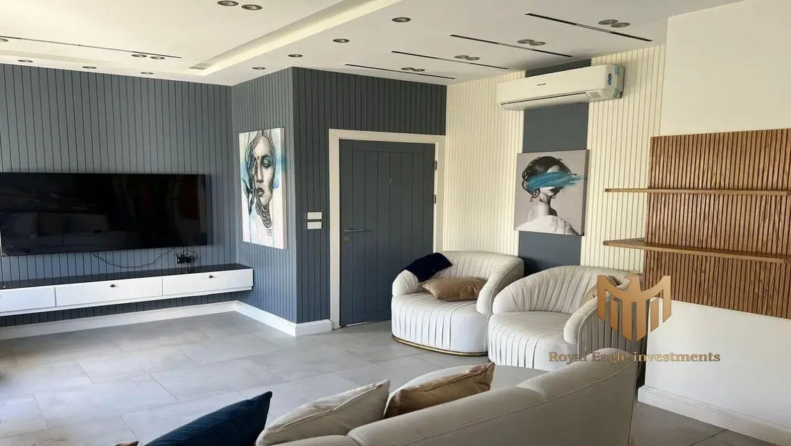Luxury Home with Private Garden in 2313 Square Meters