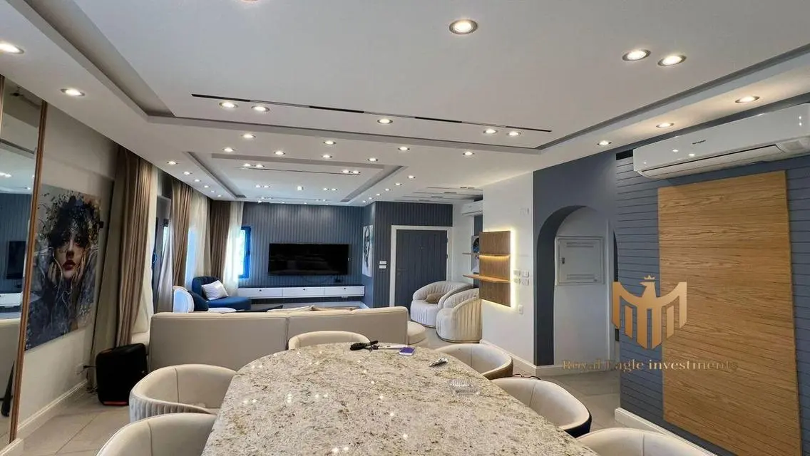 Luxury Home with Private Garden in 2313 Square Meters