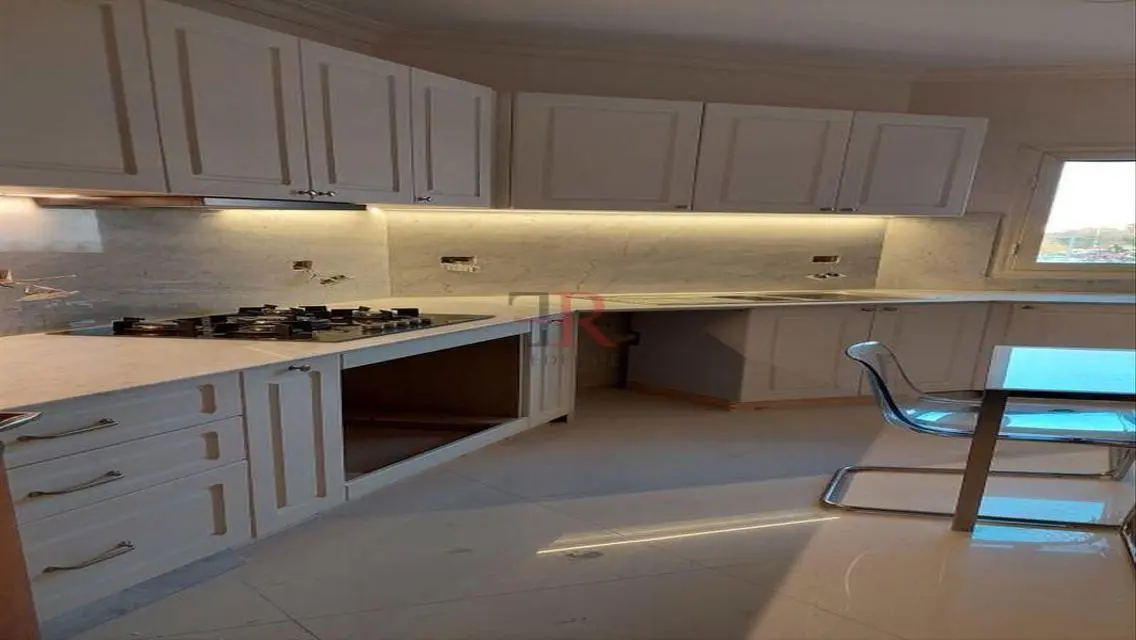 Luxury Apartment for Sale with Stunning Views