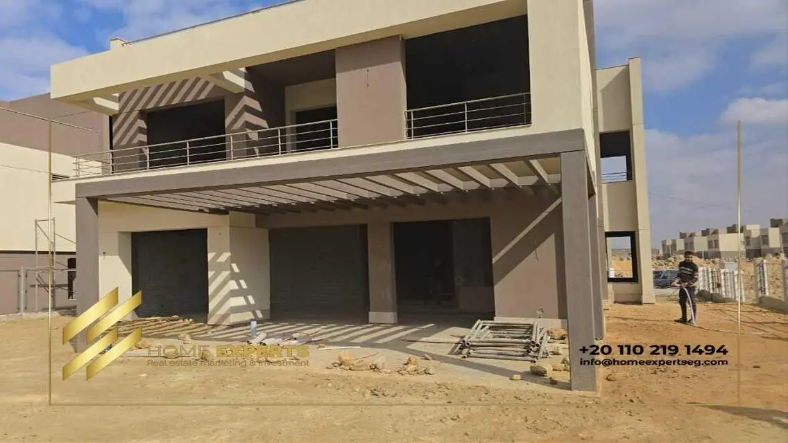 Luxury Villa with Private Garden and Shared Pool