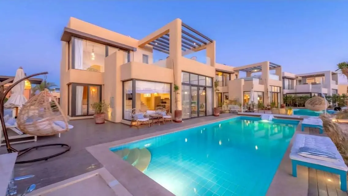 Luxury Villa for Sale with Spacious Areas in a Prime Location