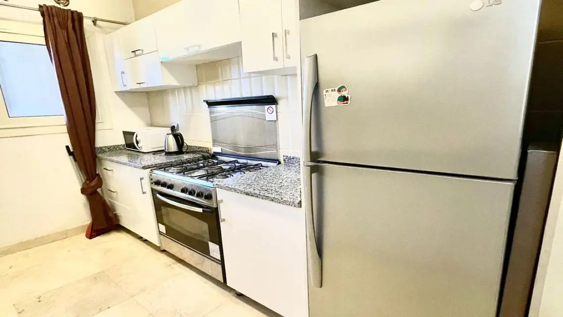 Luxury Apartment with Spacious Layout in Prime Location