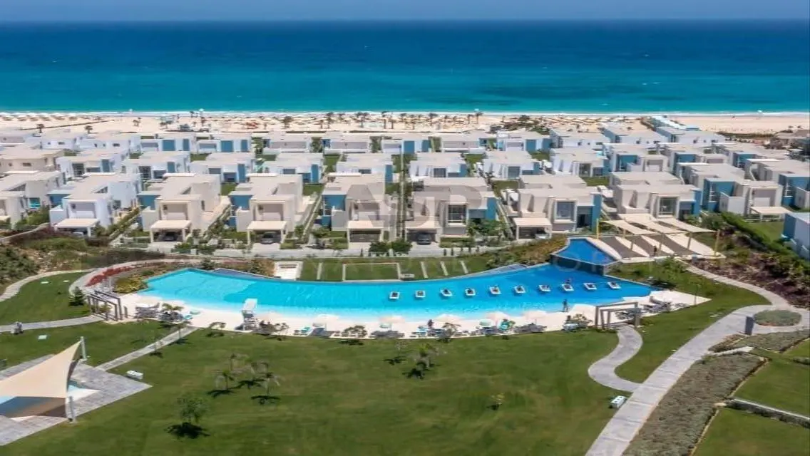 Luxury Apartment for Sale with Balcony and Shared Pool