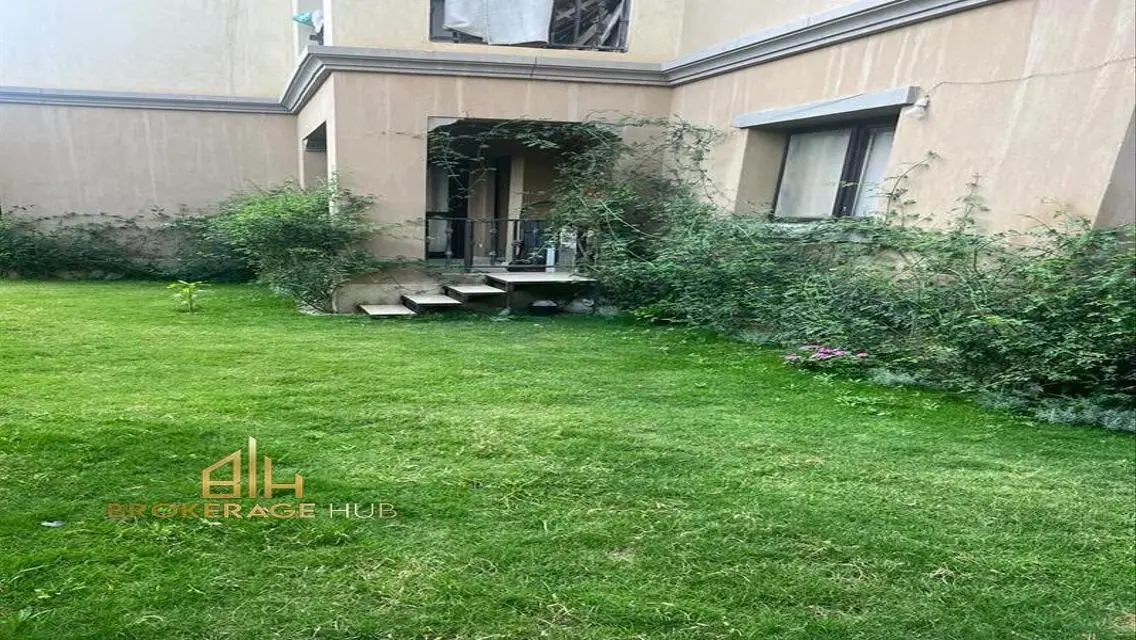 Luxury 3-Bedroom Apartment with Stunning View