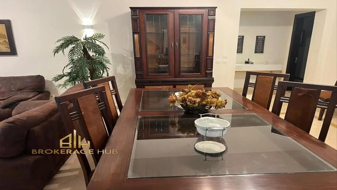 Luxury 3-Bedroom Apartment with Stunning View