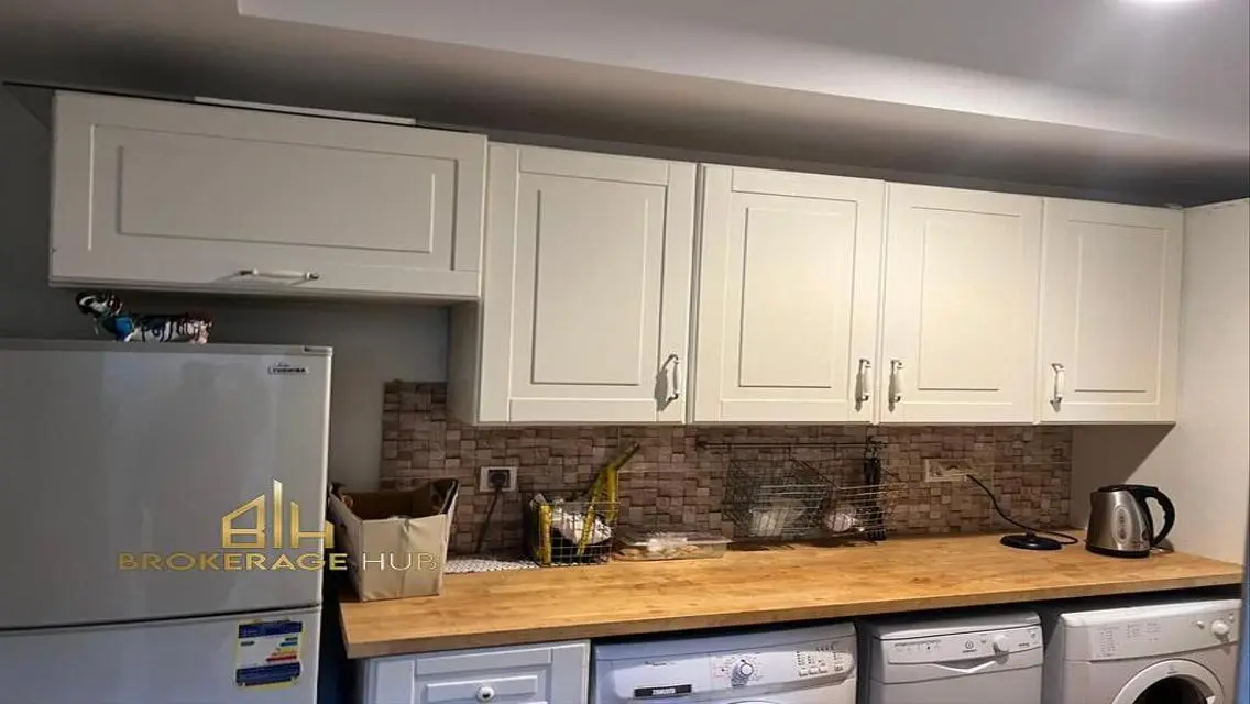 Luxury 3-Bedroom Apartment with Stunning View