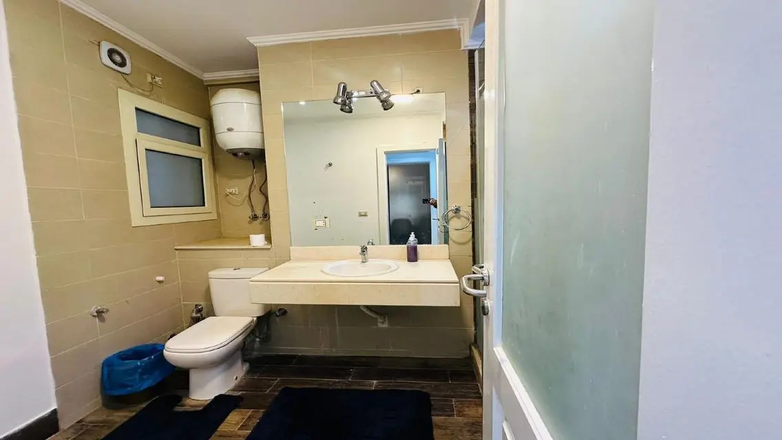 Luxury Apartment with Maid's Room and Private Garden