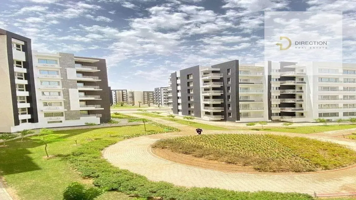 Luxury 5-Bedroom Apartment with Complete Amenities
