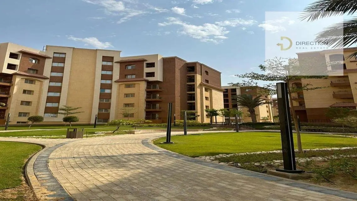 Luxury 5-Bedroom Apartment with Complete Amenities