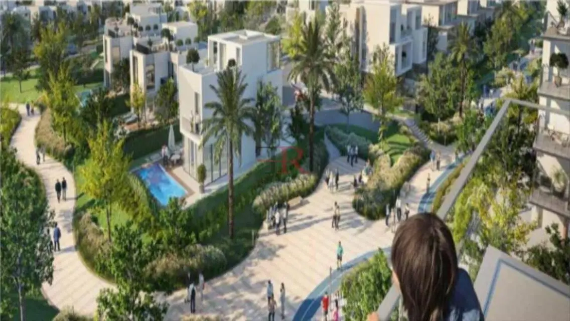 Luxury Apartment with Stunning Lake View