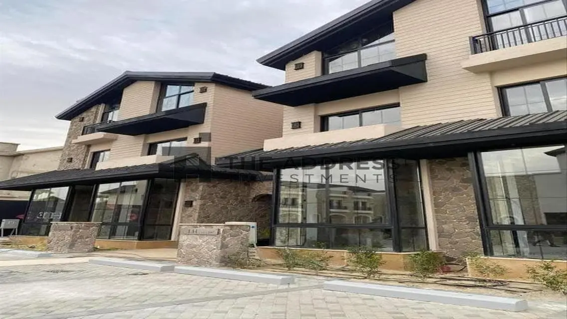 Luxurious Villa with Spacious Areas in New Cairo