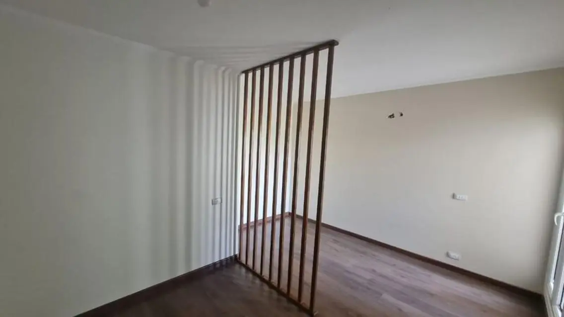 Luxurious Villa Overlooking Lakes - 278 sqm