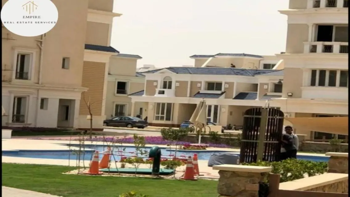 Luxurious Villa Overlooking Lakes - 278 sqm