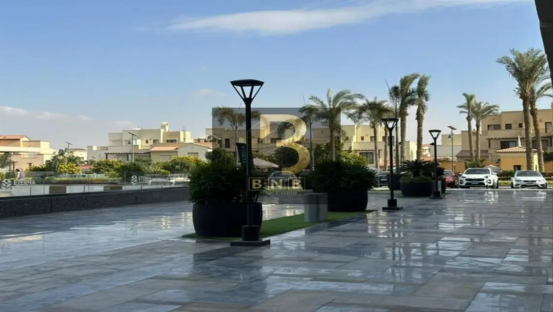 شقة فاخرة بمساحة 2000 متر للإيجار في Hossam