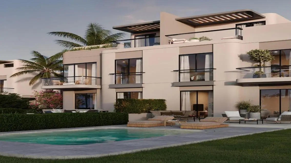 Luxury Apartment in Lake West - 4-0-9