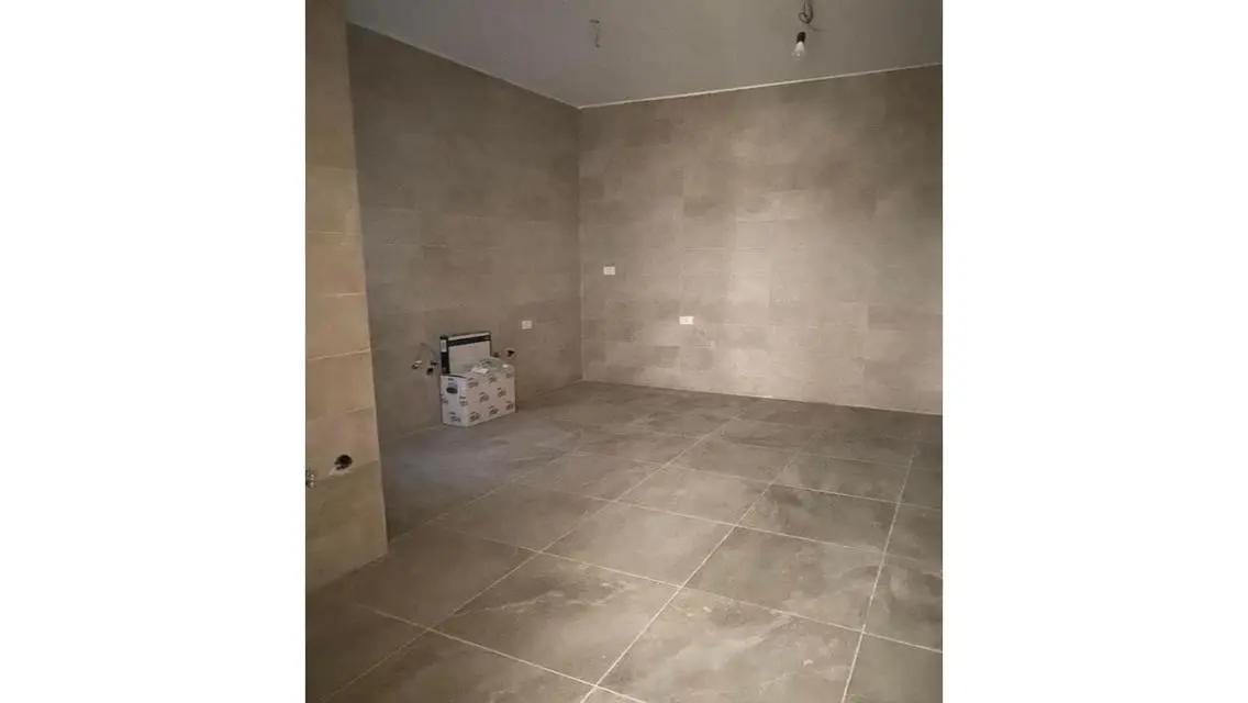 Stunning Apartment with Shared Gym and Security Guard