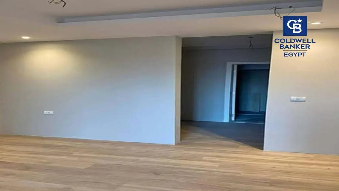 Luxury Apartment in Village-West-Dorra with Lake View