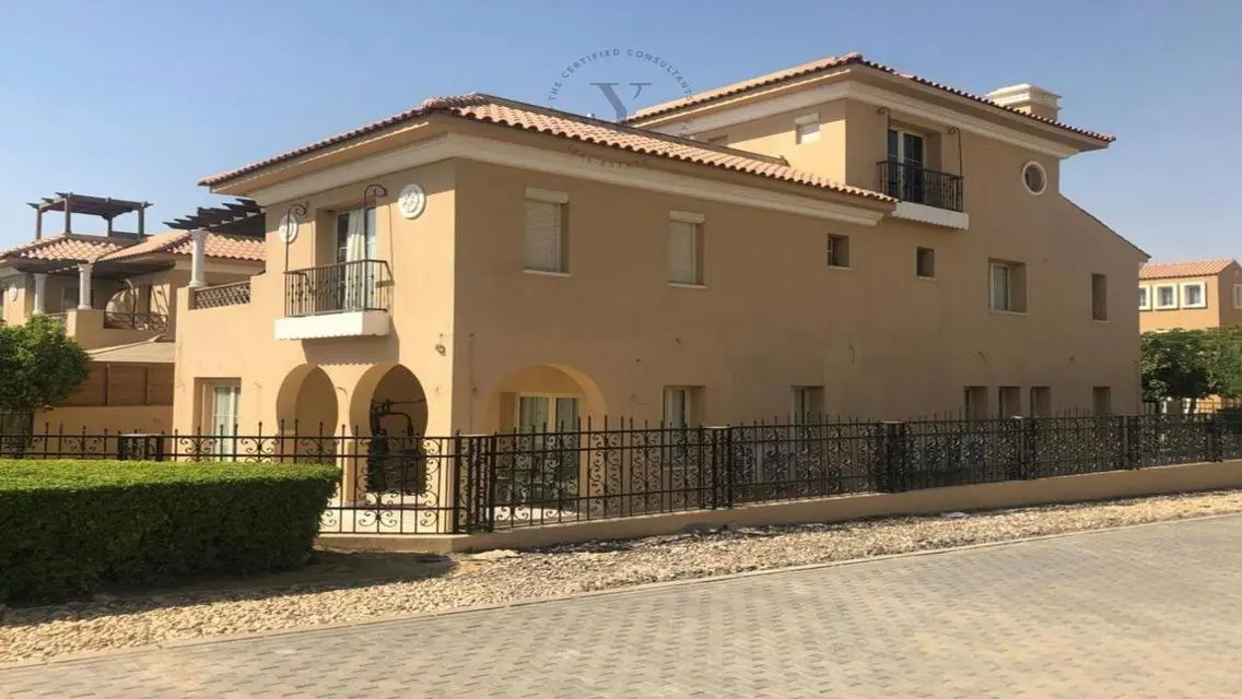 Luxury Villa with Private Pool and Garden