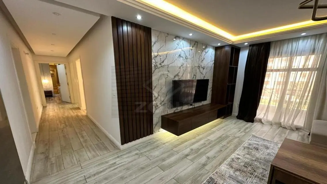 Apartment B10 with 3 Bedrooms for Sale