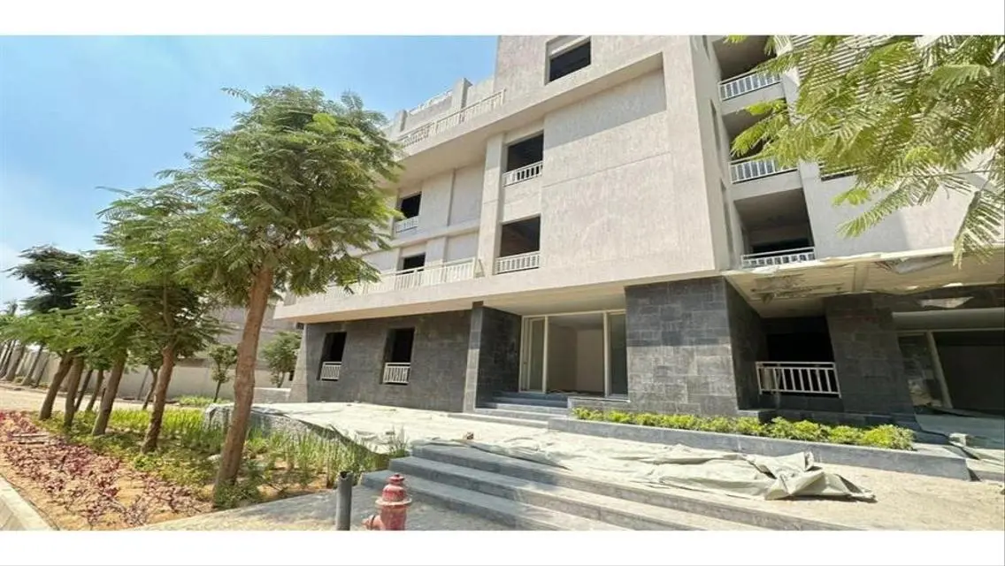 Luxury Villa for Sale with Private Pool and Garden