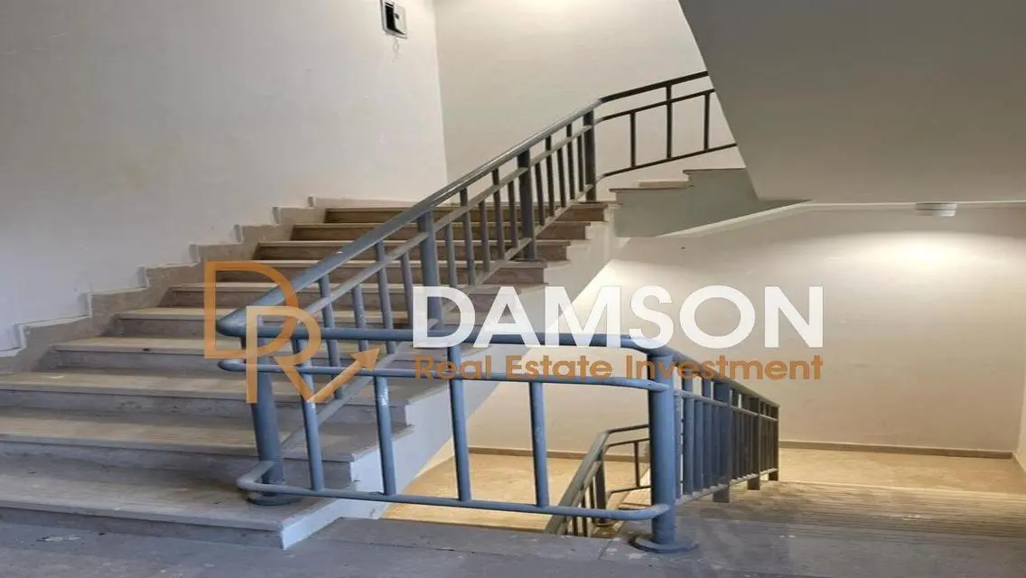 Luxury Contemporary: Exceptional Villa with Amazing Amenities